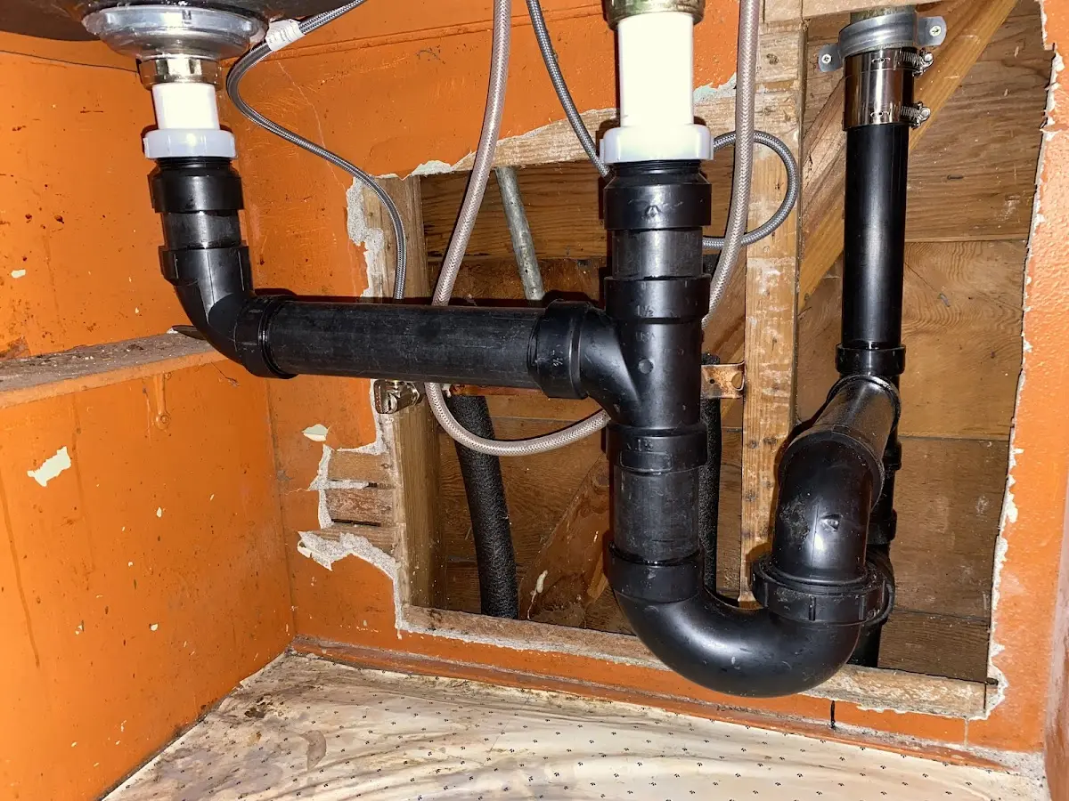 Professional Pipe Bursting equipment and tools on the job in Crookston
